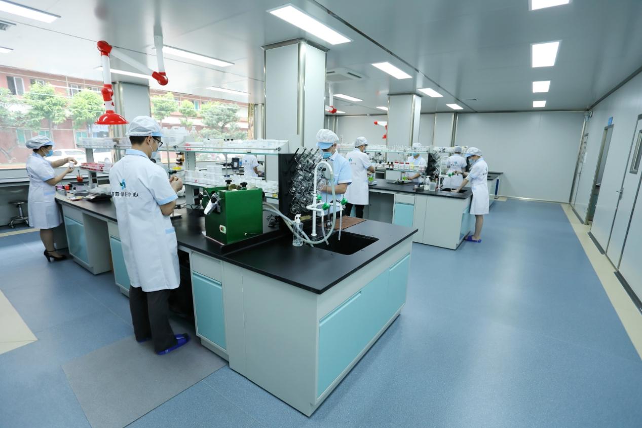 科學賦能，分階修護 楊森藥業VC品牌專業祛痘系列開啟痘敏肌新時代